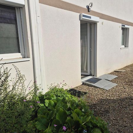 Le Montigny Apartment Вернон Екстериор снимка